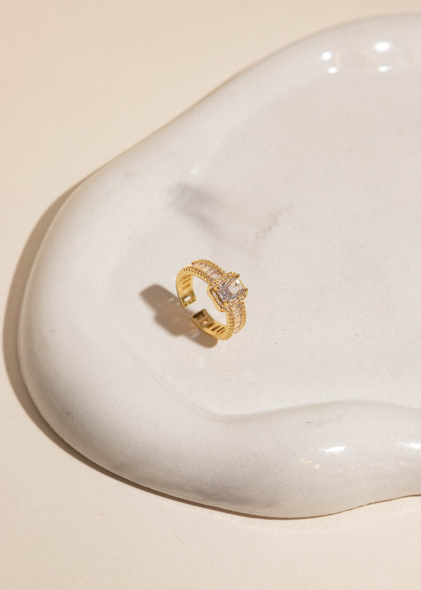 Anillo chic
