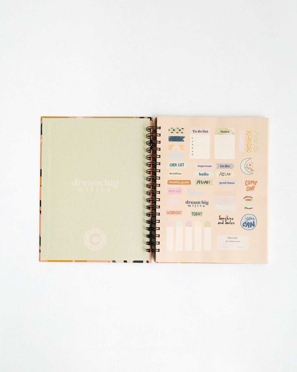 Studio Notebook Amazona