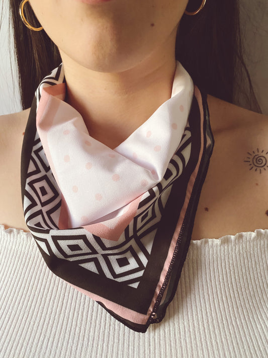 Pañuelo love pink