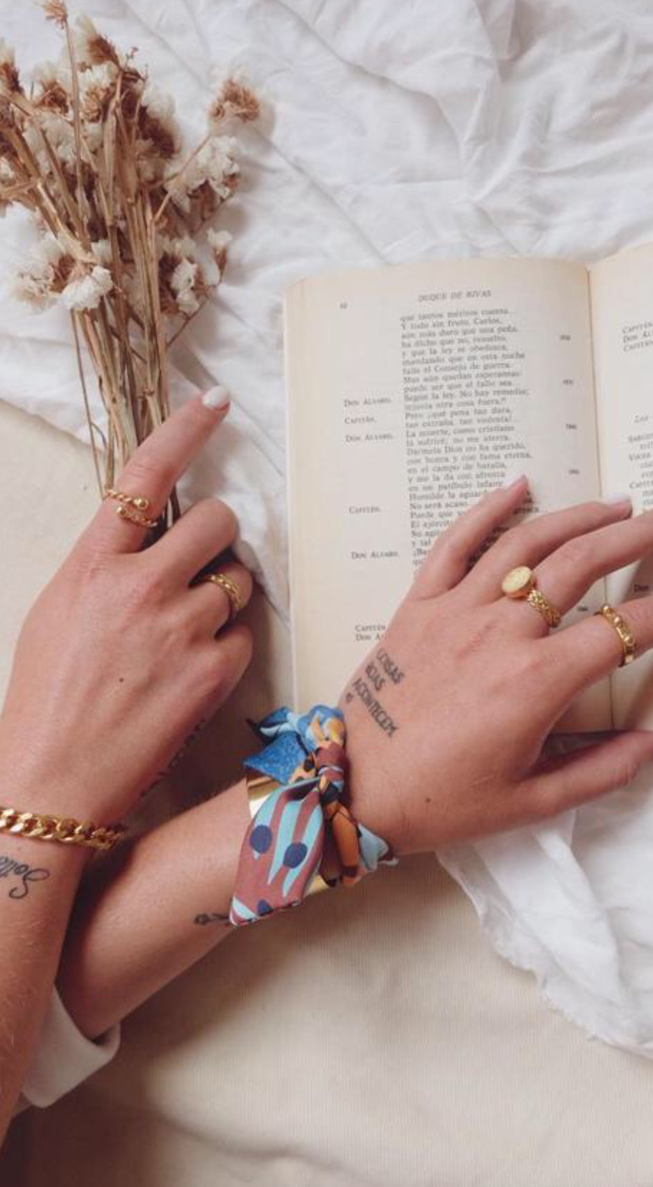 Brazalete con cinta