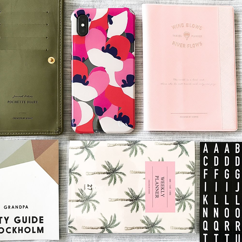 Case Bold flower